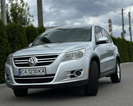 Серый Фольксваген Тигуан, объемом двигателя 1.98 л и пробегом 251 тыс. км за 9200 $, фото 9 на Automoto.ua