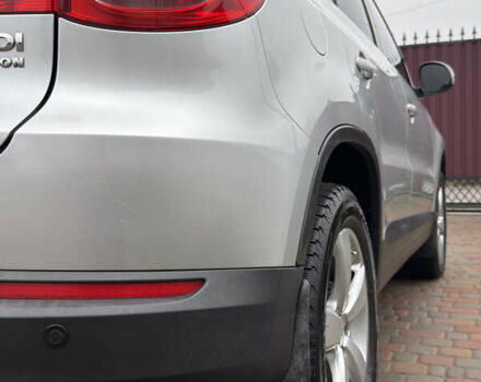 Сірий Фольксваген Тігуан, об'ємом двигуна 1.97 л та пробігом 250 тис. км за 11900 $, фото 9 на Automoto.ua