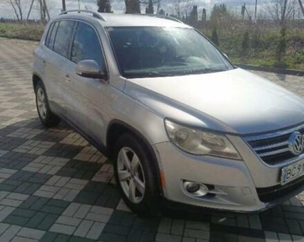 Серый Фольксваген Тигуан, объемом двигателя 1.98 л и пробегом 214 тыс. км за 8600 $, фото 12 на Automoto.ua