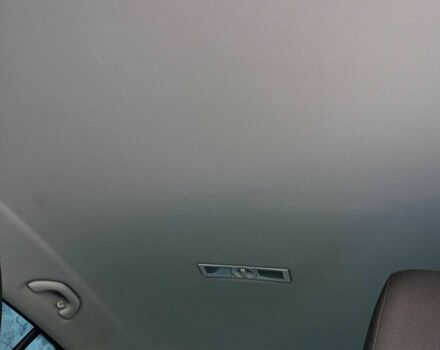 Серый Фольксваген Тигуан, объемом двигателя 2 л и пробегом 252 тыс. км за 11700 $, фото 6 на Automoto.ua