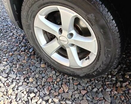 Сірий Фольксваген Тігуан, об'ємом двигуна 2 л та пробігом 345 тис. км за 10800 $, фото 8 на Automoto.ua