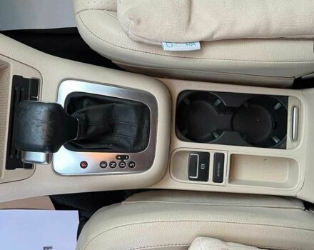 Серый Фольксваген Тигуан, объемом двигателя 2 л и пробегом 244 тыс. км за 11000 $, фото 16 на Automoto.ua