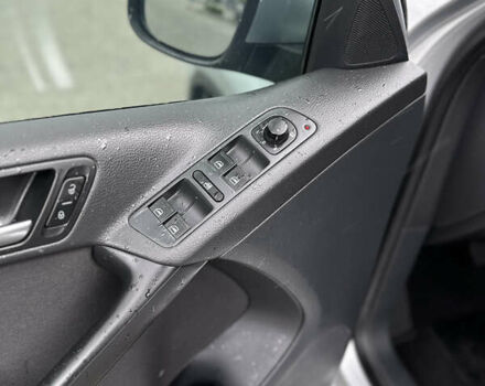 Серый Фольксваген Тигуан, объемом двигателя 1.98 л и пробегом 251 тыс. км за 9200 $, фото 43 на Automoto.ua