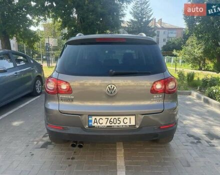 Серый Фольксваген Тигуан, объемом двигателя 1.98 л и пробегом 116 тыс. км за 11200 $, фото 9 на Automoto.ua