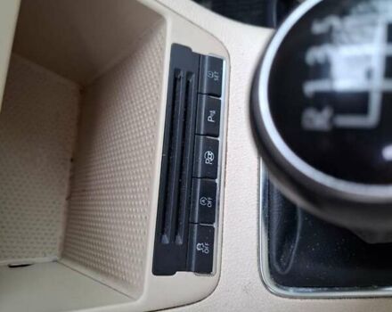 Серый Фольксваген Тигуан, объемом двигателя 1.97 л и пробегом 223 тыс. км за 15800 $, фото 40 на Automoto.ua