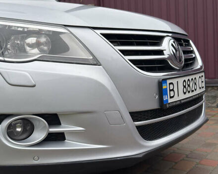 Сірий Фольксваген Тігуан, об'ємом двигуна 1.97 л та пробігом 250 тис. км за 11900 $, фото 2 на Automoto.ua