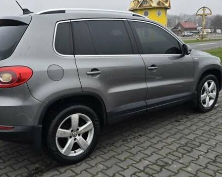 Серый Фольксваген Тигуан, объемом двигателя 2 л и пробегом 191 тыс. км за 9200 $, фото 11 на Automoto.ua