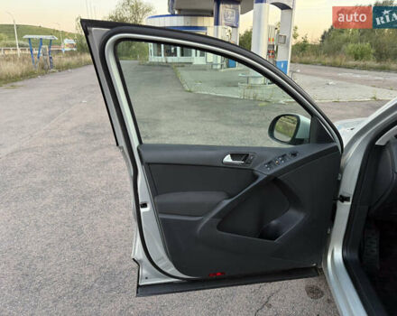 Серый Фольксваген Тигуан, объемом двигателя 1.97 л и пробегом 160 тыс. км за 13950 $, фото 37 на Automoto.ua