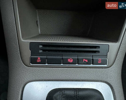 Серый Фольксваген Тигуан, объемом двигателя 1.98 л и пробегом 240 тыс. км за 11500 $, фото 33 на Automoto.ua