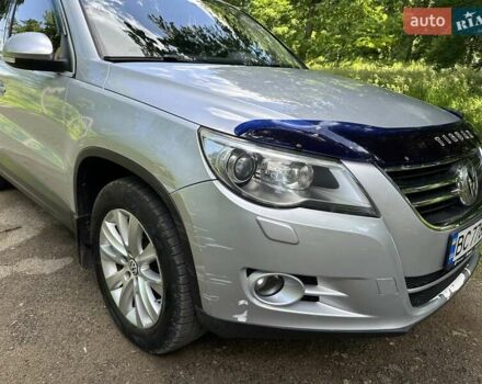 Сірий Фольксваген Тігуан, об'ємом двигуна 2 л та пробігом 268 тис. км за 11600 $, фото 13 на Automoto.ua