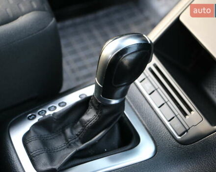 Серый Фольксваген Тигуан, объемом двигателя 2 л и пробегом 219 тыс. км за 12300 $, фото 13 на Automoto.ua