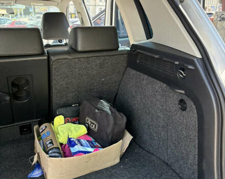 Серый Фольксваген Тигуан, объемом двигателя 1.98 л и пробегом 175 тыс. км за 10000 $, фото 19 на Automoto.ua