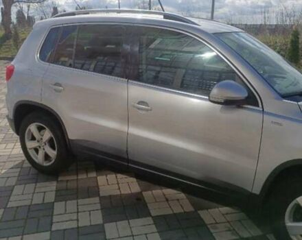 Серый Фольксваген Тигуан, объемом двигателя 1.98 л и пробегом 214 тыс. км за 8600 $, фото 13 на Automoto.ua