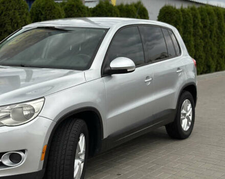 Серый Фольксваген Тигуан, объемом двигателя 1.98 л и пробегом 251 тыс. км за 9200 $, фото 8 на Automoto.ua