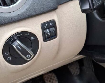 Серый Фольксваген Тигуан, объемом двигателя 1.97 л и пробегом 223 тыс. км за 15800 $, фото 43 на Automoto.ua