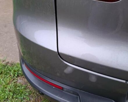 Серый Фольксваген Тигуан, объемом двигателя 1.97 л и пробегом 223 тыс. км за 15800 $, фото 37 на Automoto.ua