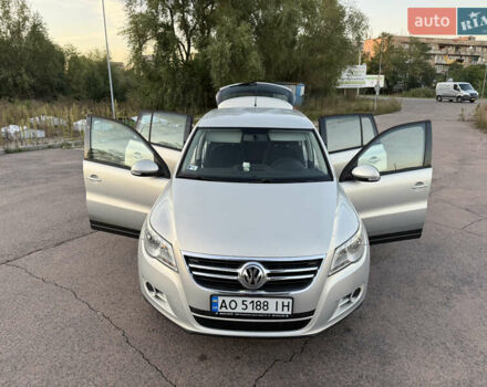 Серый Фольксваген Тигуан, объемом двигателя 1.97 л и пробегом 160 тыс. км за 13950 $, фото 11 на Automoto.ua