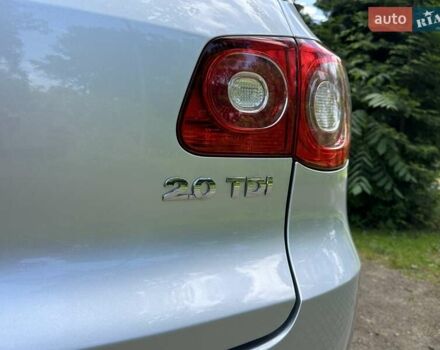 Сірий Фольксваген Тігуан, об'ємом двигуна 2 л та пробігом 268 тис. км за 11600 $, фото 26 на Automoto.ua