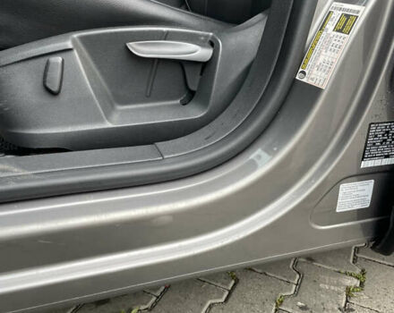 Сірий Фольксваген Тігуан, об'ємом двигуна 1.98 л та пробігом 250 тис. км за 9999 $, фото 13 на Automoto.ua