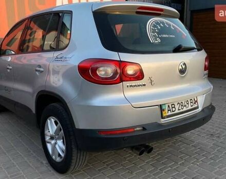 Серый Фольксваген Тигуан, объемом двигателя 2 л и пробегом 112 тыс. км за 10500 $, фото 9 на Automoto.ua