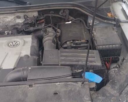 Сірий Фольксваген Тігуан, об'ємом двигуна 2 л та пробігом 250 тис. км за 10800 $, фото 12 на Automoto.ua