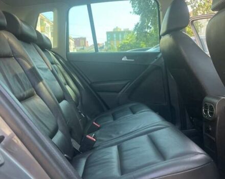 Серый Фольксваген Тигуан, объемом двигателя 1.98 л и пробегом 116 тыс. км за 11200 $, фото 12 на Automoto.ua