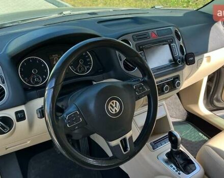 Сірий Фольксваген Тігуан, об'ємом двигуна 1.98 л та пробігом 250 тис. км за 10100 $, фото 6 на Automoto.ua