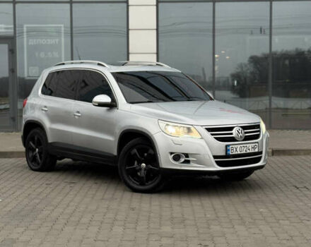 Серый Фольксваген Тигуан, объемом двигателя 2 л и пробегом 225 тыс. км за 11500 $, фото 6 на Automoto.ua