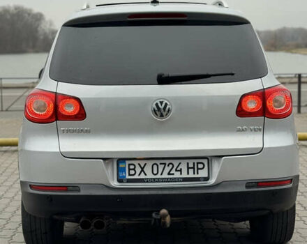 Серый Фольксваген Тигуан, объемом двигателя 2 л и пробегом 225 тыс. км за 11500 $, фото 15 на Automoto.ua