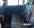 Серый Фольксваген Тигуан, объемом двигателя 1.4 л и пробегом 240 тыс. км за 9500 $, фото 9 на Automoto.ua