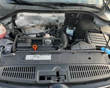 Сірий Фольксваген Тігуан, об'ємом двигуна 1.39 л та пробігом 177 тис. км за 9800 $, фото 18 на Automoto.ua