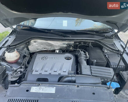 Серый Фольксваген Тигуан, объемом двигателя 2 л и пробегом 160 тыс. км за 17500 $, фото 10 на Automoto.ua