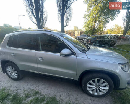 Серый Фольксваген Тигуан, объемом двигателя 2 л и пробегом 160 тыс. км за 17500 $, фото 8 на Automoto.ua