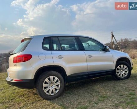 Сірий Фольксваген Тігуан, об'ємом двигуна 1.39 л та пробігом 177 тис. км за 9800 $, фото 4 на Automoto.ua