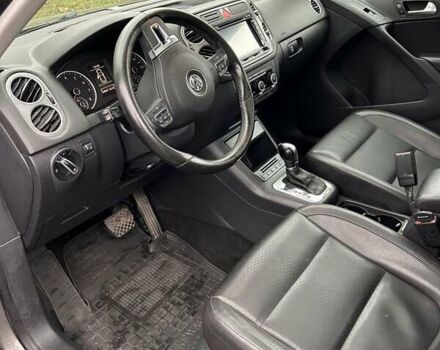 Сірий Фольксваген Тігуан, об'ємом двигуна 1.98 л та пробігом 194 тис. км за 10800 $, фото 12 на Automoto.ua