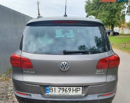 Серый Фольксваген Тигуан, объемом двигателя 1.98 л и пробегом 268 тыс. км за 10200 $, фото 2 на Automoto.ua