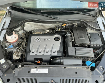 Серый Фольксваген Тигуан, объемом двигателя 1.97 л и пробегом 208 тыс. км за 16500 $, фото 18 на Automoto.ua