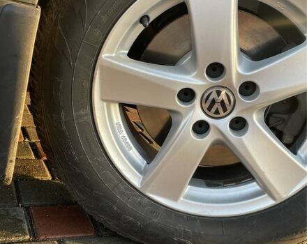 Серый Фольксваген Тигуан, объемом двигателя 2 л и пробегом 183 тыс. км за 10700 $, фото 21 на Automoto.ua