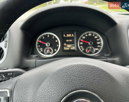 Сірий Фольксваген Тігуан, об'ємом двигуна 2 л та пробігом 272 тис. км за 9499 $, фото 15 на Automoto.ua