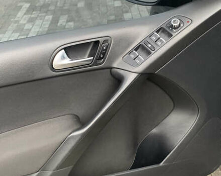 Серый Фольксваген Тигуан, объемом двигателя 1.98 л и пробегом 186 тыс. км за 11999 $, фото 24 на Automoto.ua