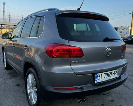 Сірий Фольксваген Тігуан, об'ємом двигуна 1.98 л та пробігом 268 тис. км за 10800 $, фото 6 на Automoto.ua