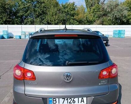 Серый Фольксваген Тигуан, объемом двигателя 1.98 л и пробегом 165 тыс. км за 11700 $, фото 6 на Automoto.ua