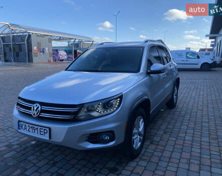 Серый Фольксваген Тигуан, объемом двигателя 1.98 л и пробегом 265 тыс. км за 11900 $, фото 1 на Automoto.ua