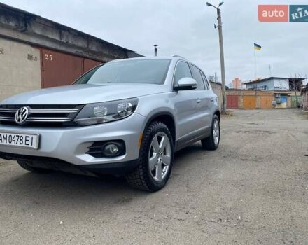 Серый Фольксваген Тигуан, объемом двигателя 1.98 л и пробегом 228 тыс. км за 9000 $, фото 2 на Automoto.ua