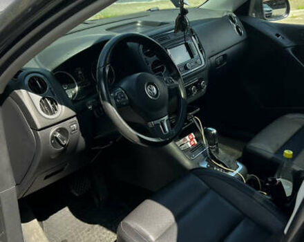 Серый Фольксваген Тигуан, объемом двигателя 1.98 л и пробегом 258 тыс. км за 10500 $, фото 11 на Automoto.ua