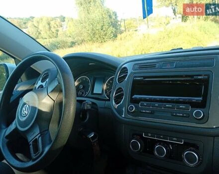 Серый Фольксваген Тигуан, объемом двигателя 1.98 л и пробегом 242 тыс. км за 9300 $, фото 16 на Automoto.ua