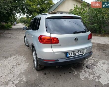 Серый Фольксваген Тигуан, объемом двигателя 1.98 л и пробегом 170 тыс. км за 10500 $, фото 10 на Automoto.ua