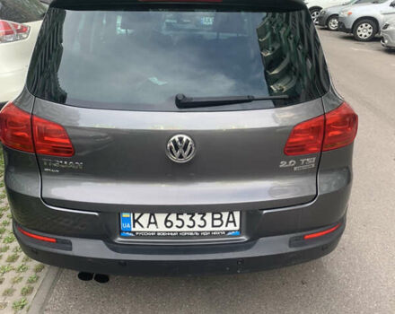 Серый Фольксваген Тигуан, объемом двигателя 1.98 л и пробегом 250 тыс. км за 11750 $, фото 7 на Automoto.ua