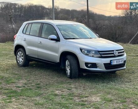 Сірий Фольксваген Тігуан, об'ємом двигуна 1.39 л та пробігом 177 тис. км за 9800 $, фото 17 на Automoto.ua