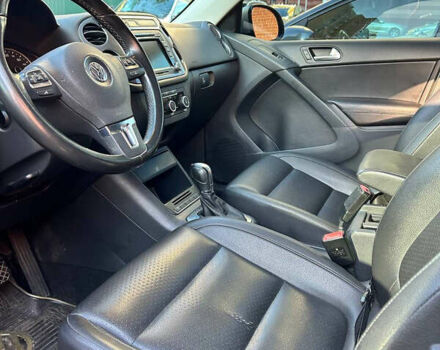 Серый Фольксваген Тигуан, объемом двигателя 1.98 л и пробегом 199 тыс. км за 9400 $, фото 10 на Automoto.ua